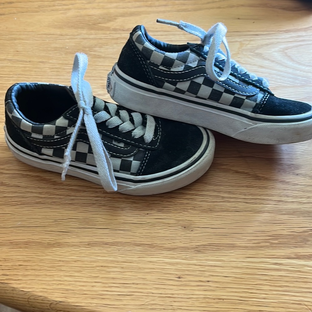 Boys Vans shoes size 11